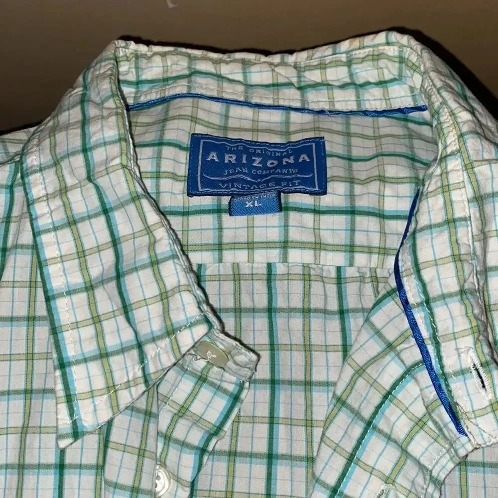 Arizona Jean Company Plaid Button up sz. XL